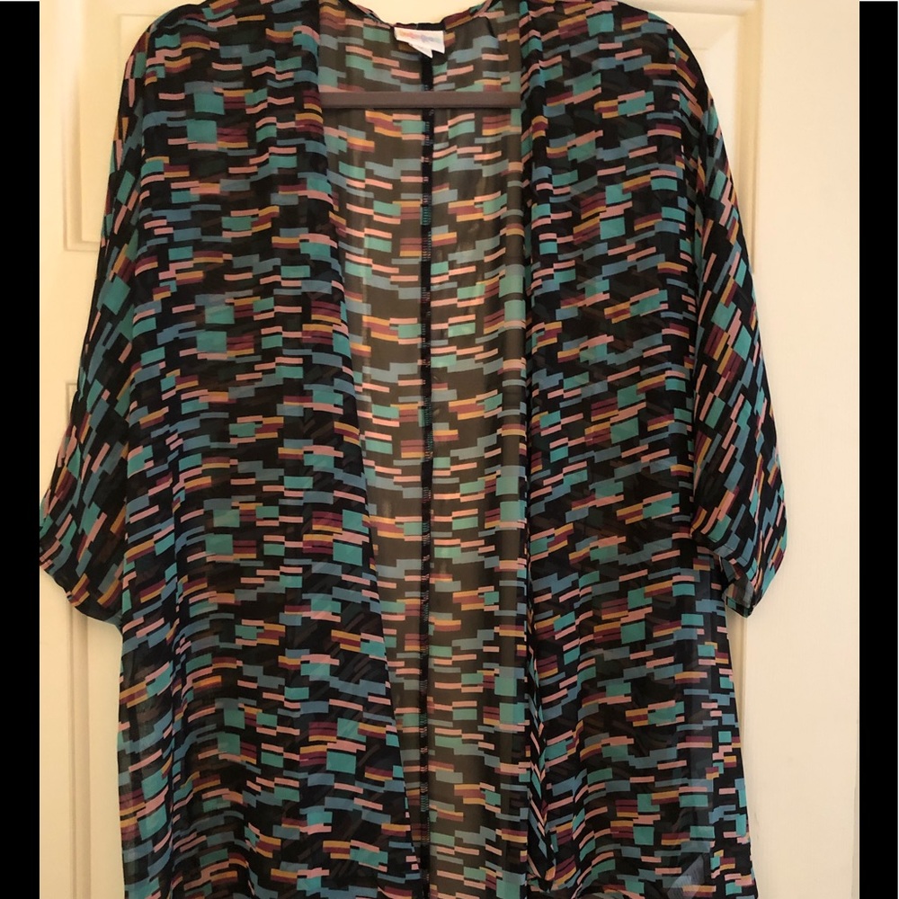 LuLaRoe Lindsey- M